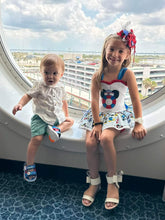 Load image into Gallery viewer, Natalie Patent Leather Bow Sandal