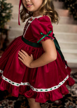 Load image into Gallery viewer, Holly & Ivy in Cranberry (Short Sleeve)
