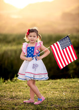 Load image into Gallery viewer, Lady Liberty - Three By The Sea Clothing