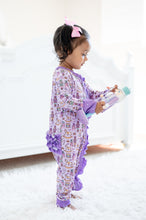 Load image into Gallery viewer, Sugar Plum Dreams - Layette Zip Up
