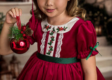 Load image into Gallery viewer, Holly &amp; Ivy in Cranberry (Short Sleeve)
