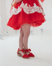 Load image into Gallery viewer, Scarlet sweetheart heels
