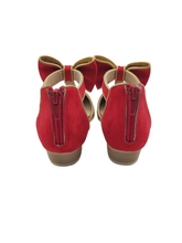 Load image into Gallery viewer, Scarlet sweetheart heels
