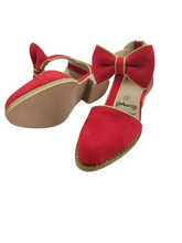 Load image into Gallery viewer, Scarlet sweetheart heels
