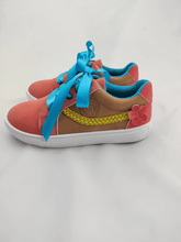 Load image into Gallery viewer, Wayfinder sneaker casual shoes - Three By The Sea Clothing

